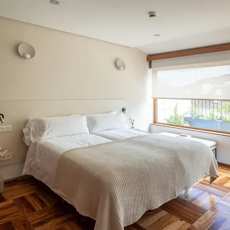 The Passage Aparthotel 4*