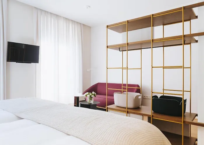 The Passage Apartahotel