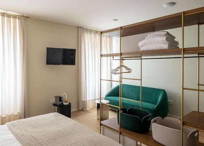 Aparthotel The Passage 4*